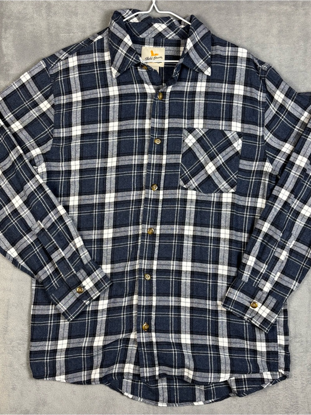 Field & Stream Men's Medium Flannel Shirt Blue White Plaid Long Sleeve Excellent